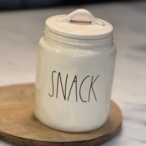 Rae Dunn Snack Cookie Jar Canister with Lid 9”